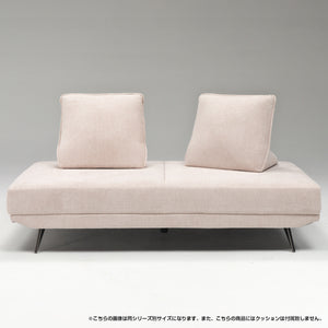 【上品なベージュカラー】明るく優しい色合いのベージュは、空間に温かみと広がりをもたらします。