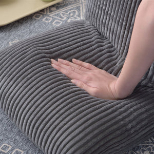 【この弾力、もはやミニソファ】
指が優しく沈み込むほどのもちもちとした肉厚クッションが、あなたの身体をしっかりと受け止め、極上のリラックス体験を提供します。