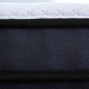 【通気性も確保】側面は通気性の良い素材を採用し、寝苦しい夜も快適な睡眠環境を保ちます。