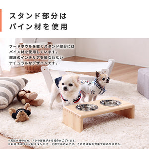 【温もりあふれる天然木材】美しい木目が特徴のパイン材が、お部屋にナチュラルで優しい雰囲気をもたらします。
