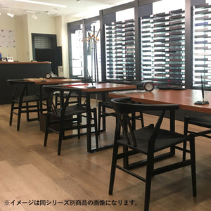 【様々な空間に溶け込む】オフィスやカフェ、ダイニングなど、洗練されたデザインがどんなインテリアにも調和します。