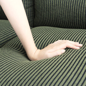 【安心感のある座り心地】Sバネとウレタンフォームによる、沈み込み過ぎない安定した座面です。