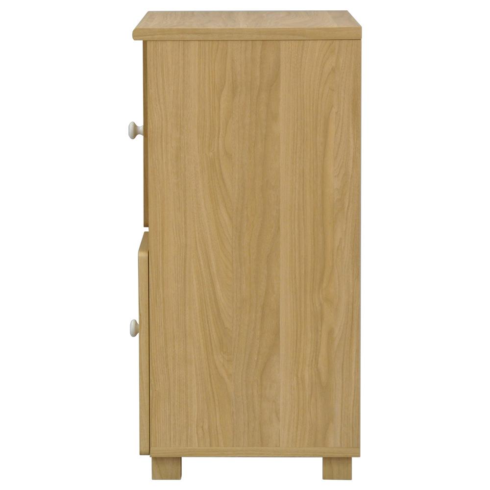 【スリムな奥行き】場所を選ばないスリムな奥行きで、限られたスペースにもすっきりと配置できます。