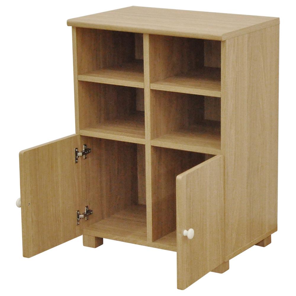 【自在な収納アレンジ】用途に合わせて扉の有無や棚板の高さ変更ができるので、様々なものを効率よく収納できます。