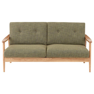 【落ち着いた色合いのグリーン】自然と調和するグリーンは、心安らぐ空間を演出します。