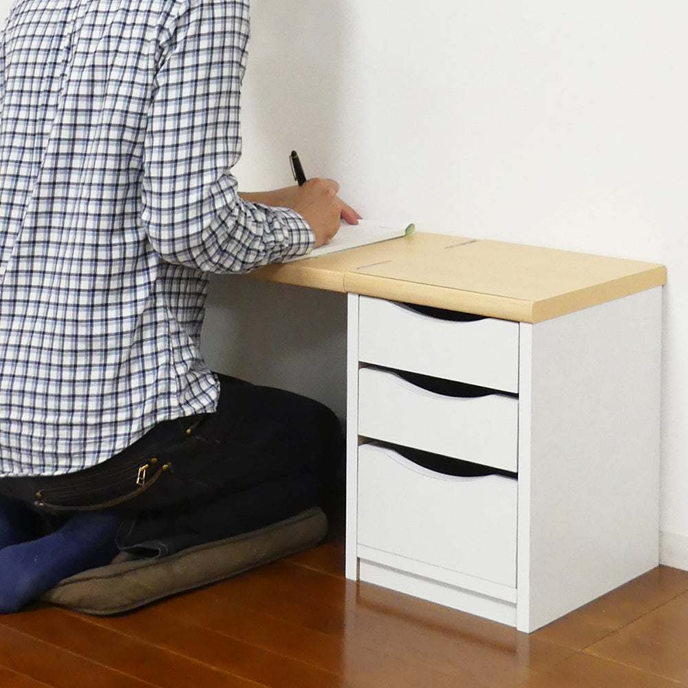 【床座りでも快適作業】天板高355mmで、床に座ってゆったり作業できる高さ。正座やあぐらも楽々です。