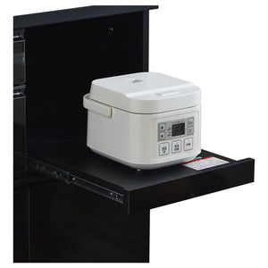 【スムーズな家電収納】炊飯器などの家電もラクラク引き出せるスライド棚で、蒸気を気にせず快適にお使いいただけます。