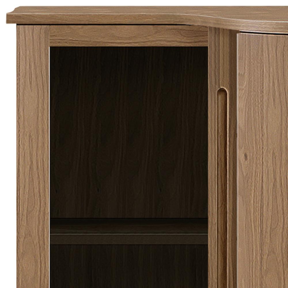 【魅せるガラス扉収納】透明なガラス扉が中のお気に入りを上品に演出し、ホコリから守りつつ開放感のある空間を作り出します。